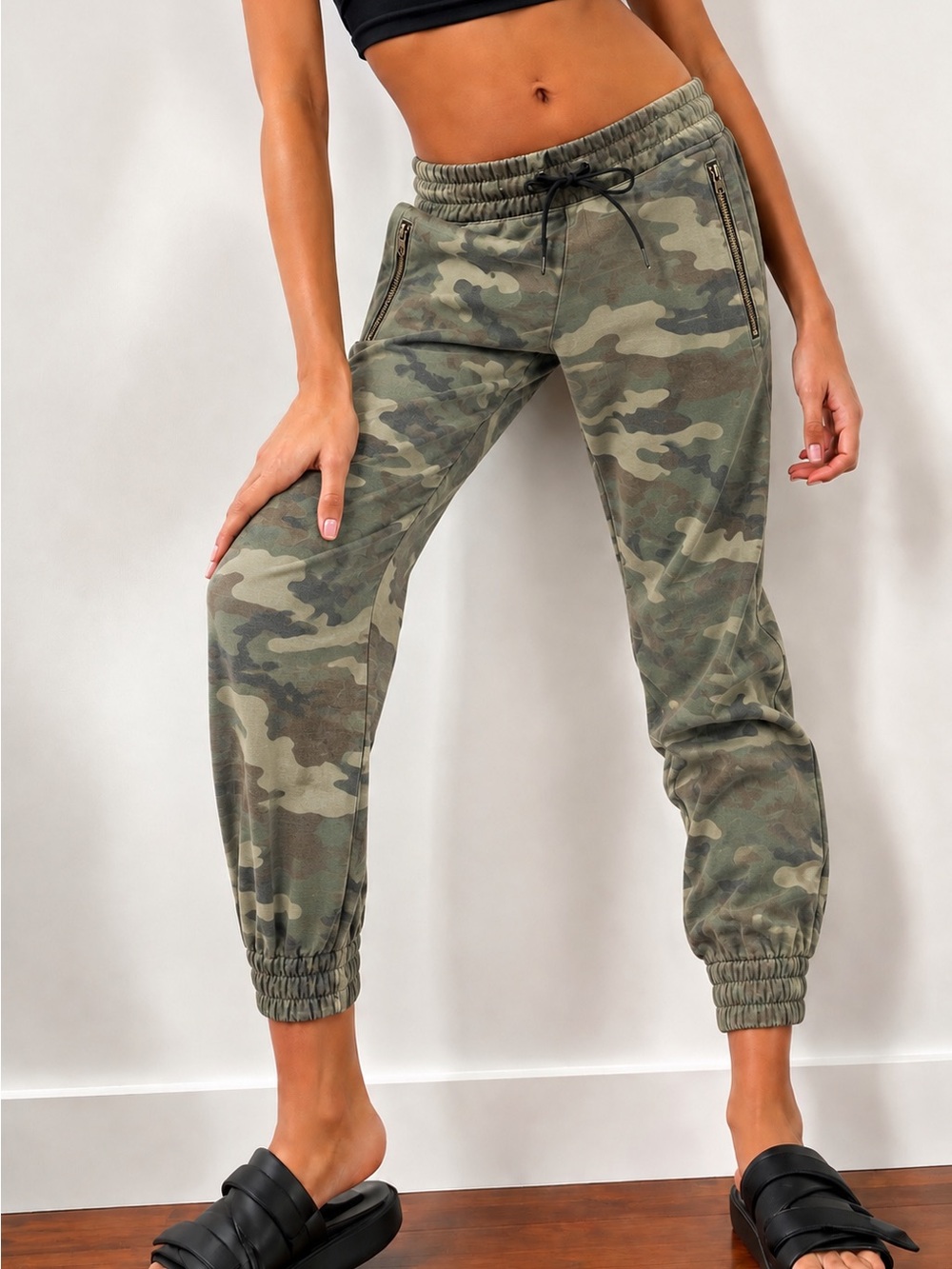 Tna camo joggers, XS